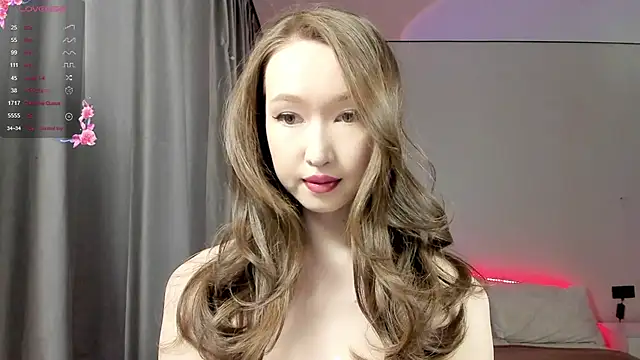 Snapshot of _luna_022 chatting on 03-11-25, 03:45 luna 022 online show from 03-11-25, 03:45