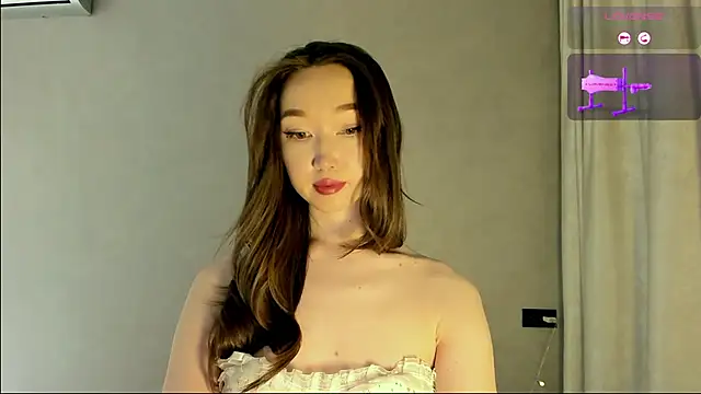  luna 022 online show from 02-22-26, 01:31