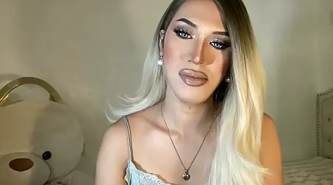 Ts glamxxxx online show from 02-03-25, 11:53