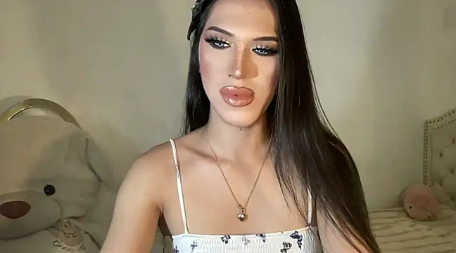 Ts glamxxxx online show from 02-22-25, 02:50