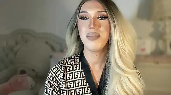 Ts glamxxxx online show from 03-06-25, 08:19