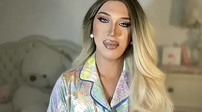 Ts glamxxxx online show from 03-14-25, 01:37