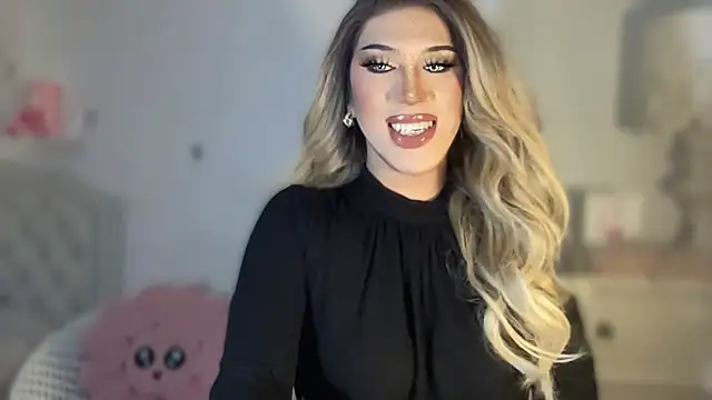 Ts glamxxxx online show from 10-13-25, 01:27