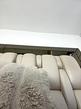 ALISSON FOXXX1 online show from 11-08-25, 04:51