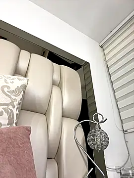 ALISSON FOXXX1 online show from 11-10-25, 11:59