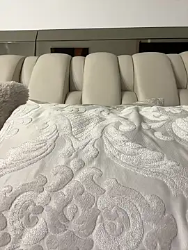 ALISSON FOXXX1 online show from 01-05-26, 10:57