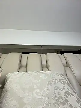 Snapshot of ALISSON_FOXXX1 chatting on 02-22-26, 10:52 ALISSON FOXXX1 online show from 02-22-26, 10:52