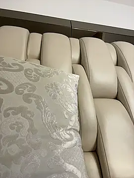 Snapshot of ALISSON_FOXXX1 chatting on 03-01-26, 09:28 ALISSON FOXXX1 online show from 03-01-26, 09:28