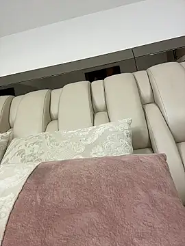 Snapshot of ALISSON_FOXXX1 chatting on 03-06-26, 10:50 ALISSON FOXXX1 online show from 03-06-26, 10:50