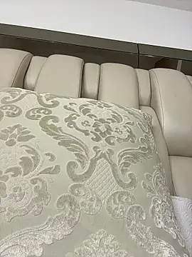 Snapshot of ALISSON_FOXXX1 chatting on 03-15-26, 10:49 ALISSON FOXXX1 online show from 03-15-26, 10:49