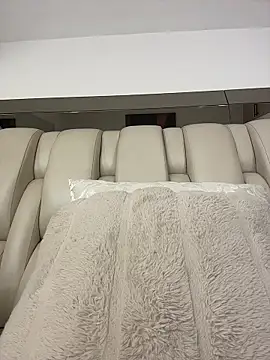 Snapshot of ALISSON_FOXXX1 chatting on 03-22-26, 10:46 ALISSON FOXXX1 online show from 03-22-26, 10:46