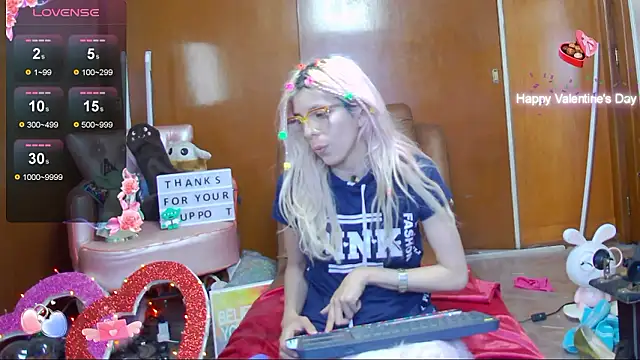 Skinygirl online show from 12-05-24, 12:30