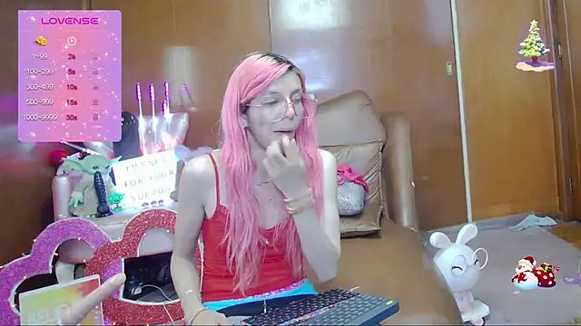 Skinygirl online show from 09-24-25, 12:25