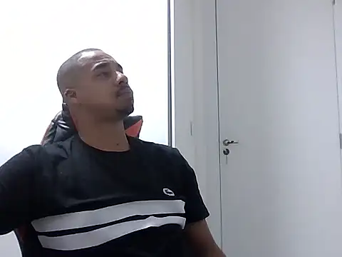 Juninho10c online show from 11-11-25, 12:43