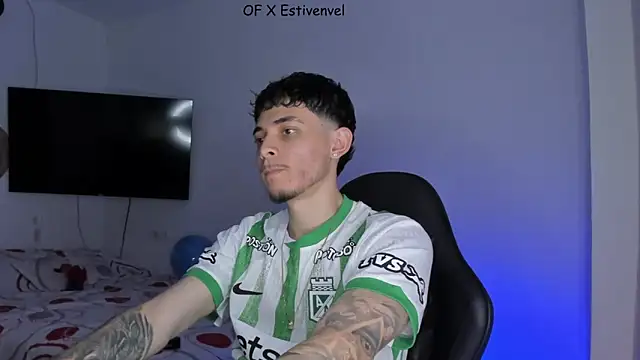 steve latin online show from 09-27-25, 05:07