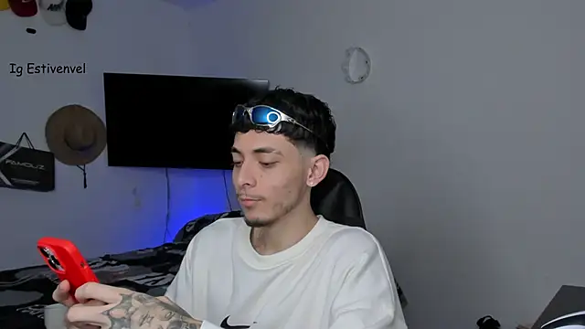 steve latin online show from 10-11-25, 12:26