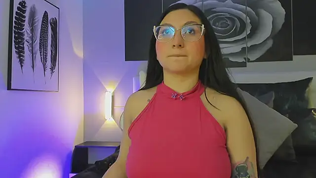 lucy neil online show from 10-07-25, 07:00