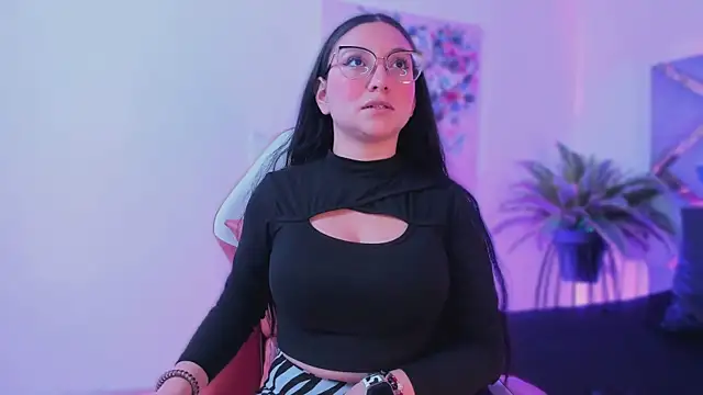 lucy neil online show from 01-15-26, 02:38