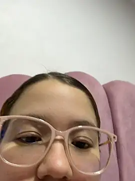 Lucyklein2022 online show from 07-17-26, 01:34