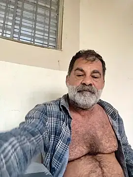 Peludo173317 online show from 05-12-26, 06:38