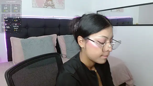 Snapshot of vaness_weet chatting on 03-26-26, 08:36 vaness weet online show from 03-26-26, 08:36