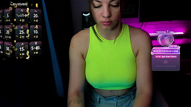 Snapshot of easy_heesey chatting on 01-17-25, 03:23 easy heesey online show from 01-17-25, 03:23