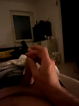 oroszlanw online show from 11-17-25, 09:42