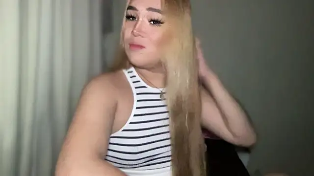 MissCataleyaxxx online show from 03-22-25, 12:39