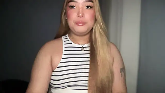 MissCataleyaxxx online show from 10-14-25, 02:01