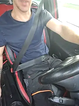 Xcoquinx online show from 11-01-25, 07:32