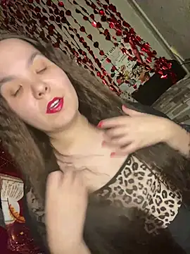 Snapshot of Var_Kiss chatting on 03-10-26, 02:22 Var Kiss online show from 03-10-26, 02:22