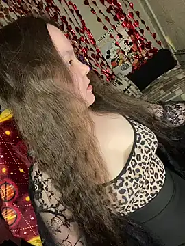 Snapshot of Var_Kiss chatting on 04-01-26, 02:25 Var Kiss online show from 04-01-26, 02:25