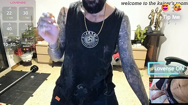 kaiser679  online show from 04-15-26, 01:23