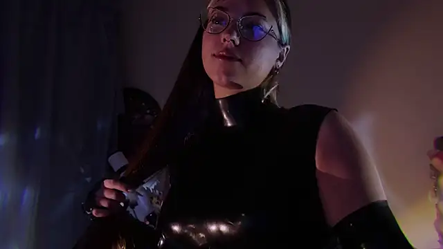 Snapshot of Scarlett_Wanner chatting on 11-26-25, 08:10 Scarlett Wanner online show from 11-26-25, 08:10