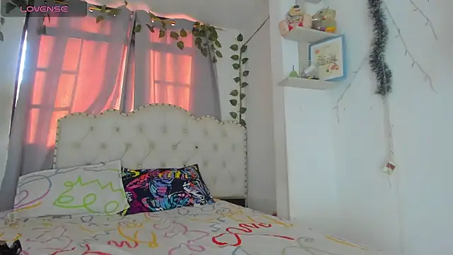 khalyn jenner online show from 09-23-25, 09:51