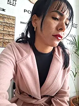 Doll Loren online show from 02-12-25, 07:45