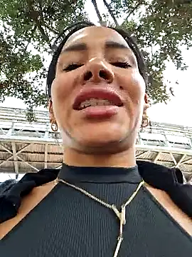 Doll Loren online show from 09-19-25, 03:56