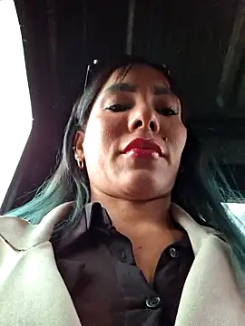 Doll Loren online show from 06-19-26, 02:32