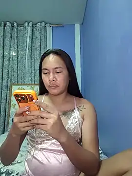 Snapshot of lady_kim_boner chatting on 03-10-26, 08:52 lady kim boner online show from 03-10-26, 08:52