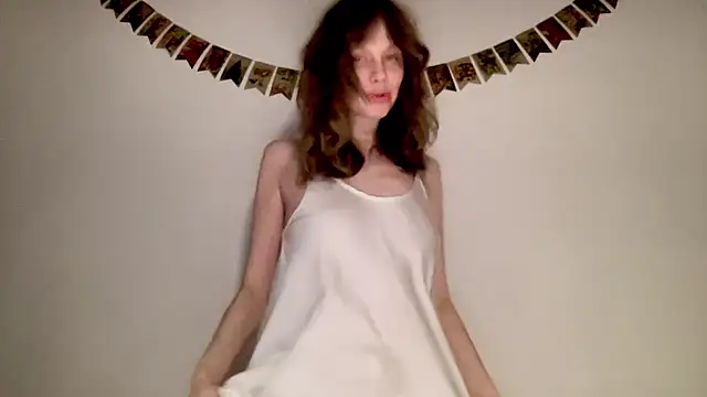 Nikki Mimimi online show from 01-10-25, 01:20