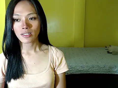 Snapshot of xx_goddessofallgodess_xx chatting on 01-10-25, 02:46 xx goddessofallgodess xx online show from 01-10-25, 02:46