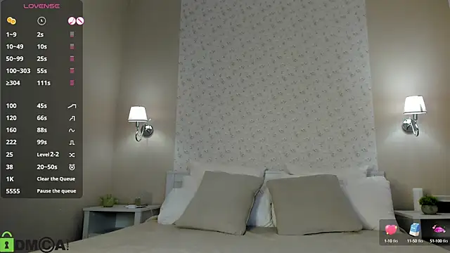 Snapshot of Larrine_Morgan chatting on 09-21-25, 01:07 Larrine Morgan online show from 09-21-25, 01:07