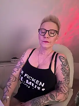 German Milf online show from 02-08-26, 01:58