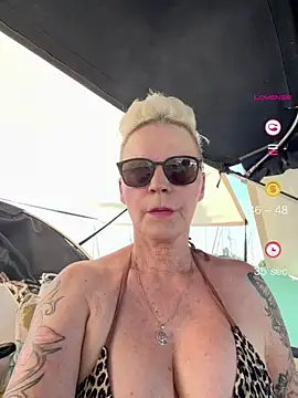 German Milf online show from 06-18-26, 10:09
