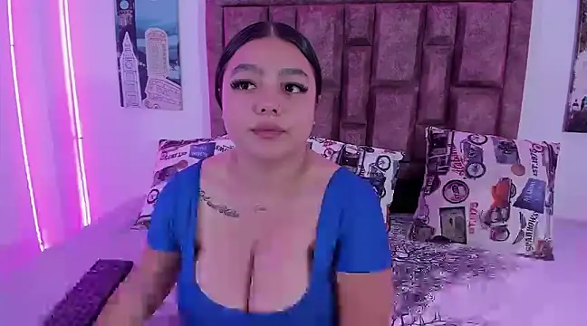 NaughtyAnaa online show from 01-04-25, 08:48