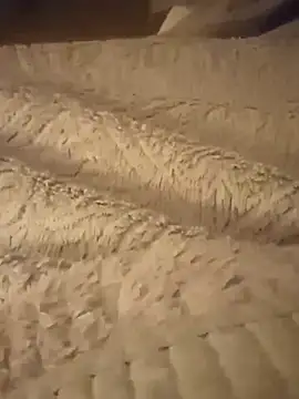 Snapshot of Mark_Dad chatting on 02-08-25, 05:29 Mark Dad online show from 02-08-25, 05:29