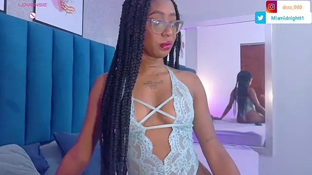 MiaMidnnightt online show from 05-02-26, 12:32