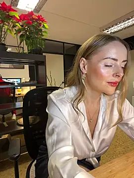 EmaSalis online show from 12-08-24, 09:35