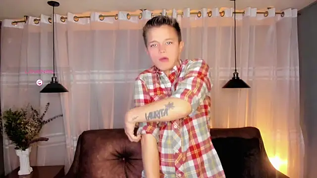 Tim wolf online show from 10-21-25, 03:46