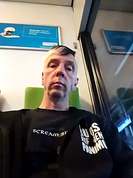 Snapshot of seelengleich chatting on 09-16-25, 07:20 seelengleich online show from 09-16-25, 07:20